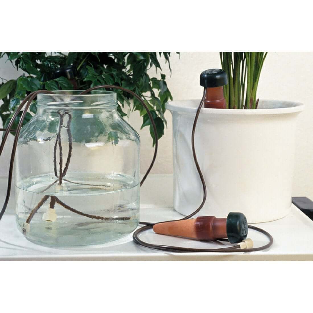 Blumat druppelirrigatieset 3 meter voor maximaal 12 planten Blumat druppelirrigatieset 3 meter voor maximaal 12 planten
