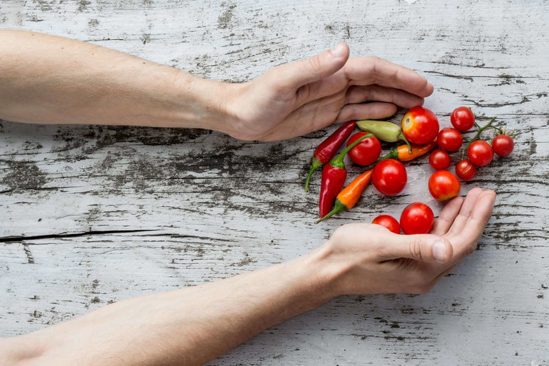 How To Ripen Or Dry Garden Vegetables With A DIY 2x4 Harvest Rack!